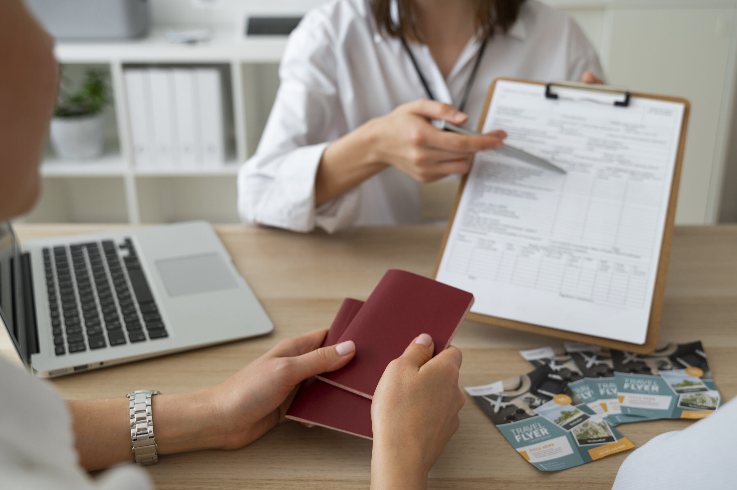 Tipos de residencia legal en Costa Rica - Tipuri de Rezidență Legală în Costa Rica - Types of Legal Residency in Costa Rica